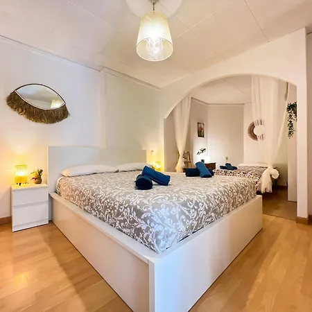 Charming Coastal Near Shops & Sea Calella